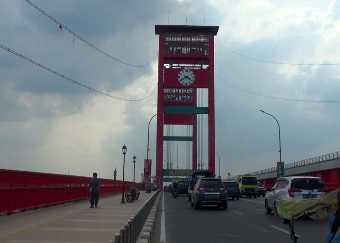 Jembatan Ampera Kembali Ditutup Saat Pelaksanaan Salat Iduladha 1447 H