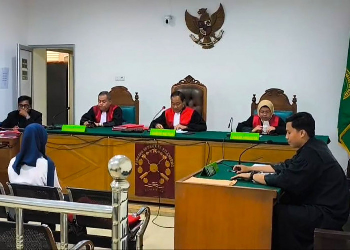 Vonis 2,5 Tahun Penjara bagi 2 Terdakwa Kasus Pencurian dengan Kekerasan Berkedok Aplikasi Hijau