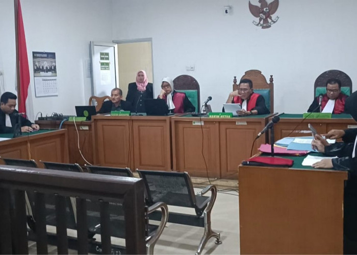 Hakim Vonis Seumur Hidup Terdakwa Manto atas Pembunuhan Dilorong Jambu 36 Ilir