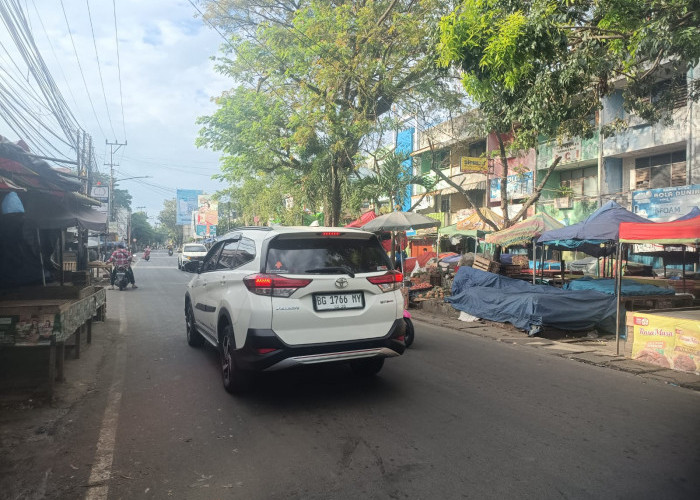 Pasar Sako Palembang Sepi di Hari Raya Idul Adha, Jalanan Lengang Tanpa Kemacetan