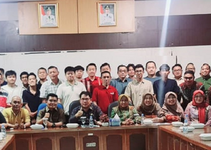 Sumsel Kejar Sertifikasi Peternak Ayam Petelur