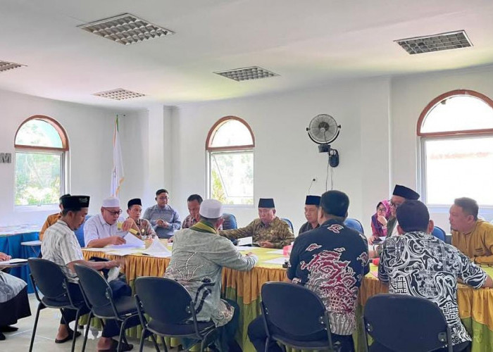 Baznas Muara Enim Tetapkan Zakat Fitrah Rp37.500 per Jiwa