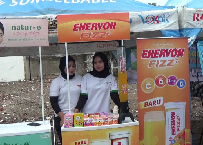 Enervon-C dan Bening's clinic Meriahkan Jalan Sehat PALTV 