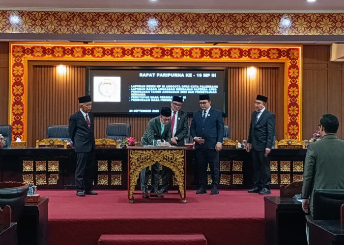DPRD Kota Palembang dan Walikota Palembang Tandatangani Perda APBD Perubahan 2025