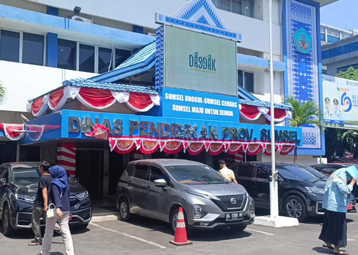 Diduga Lakukan Pungli, Kepsek SMKN 4 Palembang Terancam Sanksi Berat