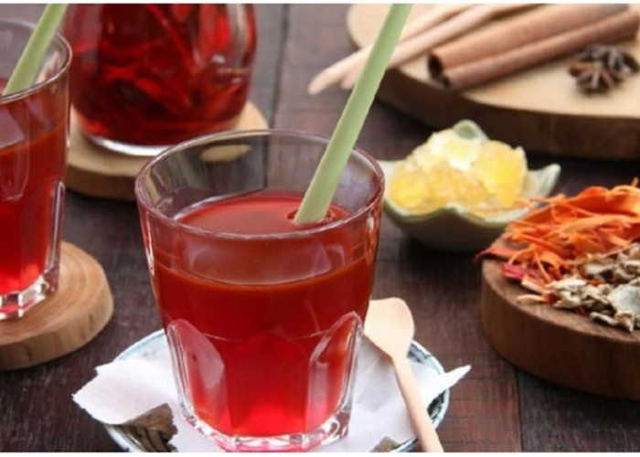 Teh Secang Khas Palembang: Minuman Warisan yang Kaya Manfaat