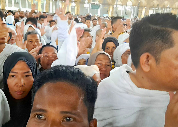 Tawaf Sunah Umrah dengan Citilink, 360 Jemaah Penuhi Tanah Suci dengan Haru dan Doa