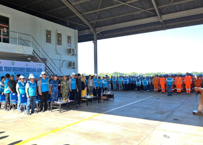 Percepat Pemulihan, Dirut PLN Pastikan Langsung Penanganan Kelistrikan Pasca bencana Aceh