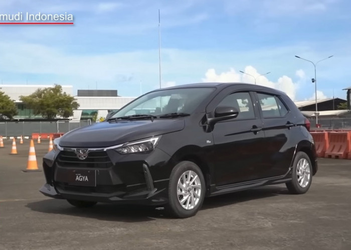 Murah Tapi Sepi Peminat? Toyota Agya GR, Mobil 265 Juta yang Bikin Geleng-Geleng Kepala!