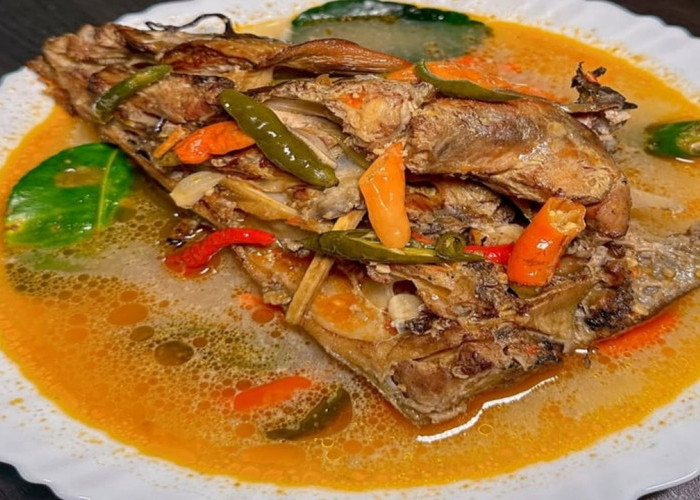 Mangut Ikan Baung Salai Khas Palembang, Cita Rasa Asap yang Gurih dan Pedas Menggoda