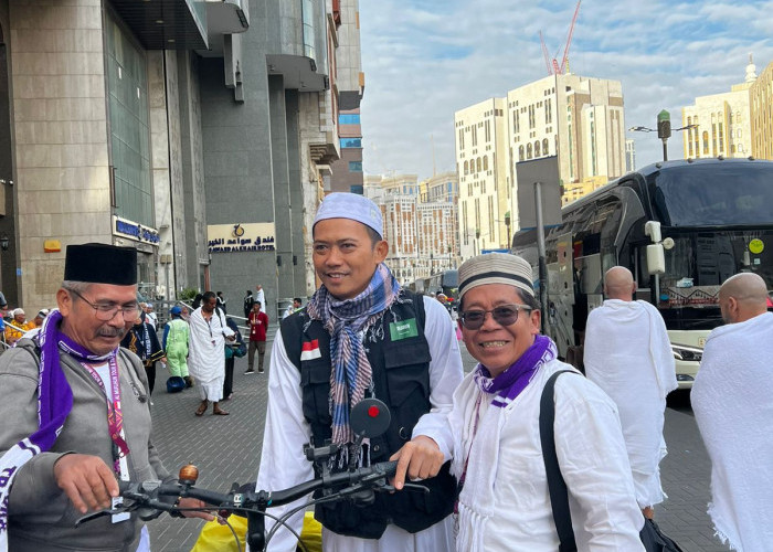 Kegigihan Gowes Sepeda ke Tanah Suci, Petualangan Religius Pemuda Indonesia dari Karimun Kepulauan Riau