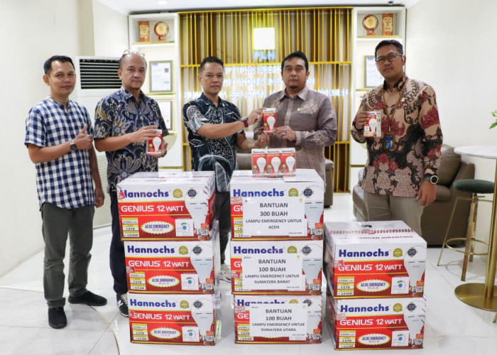 PLN UID S2JB Kirim Bantuan 500 Lampu Emergency untuk Bantu Warga Terdampak Banjir dan Longsor di Aceh, Sumut d