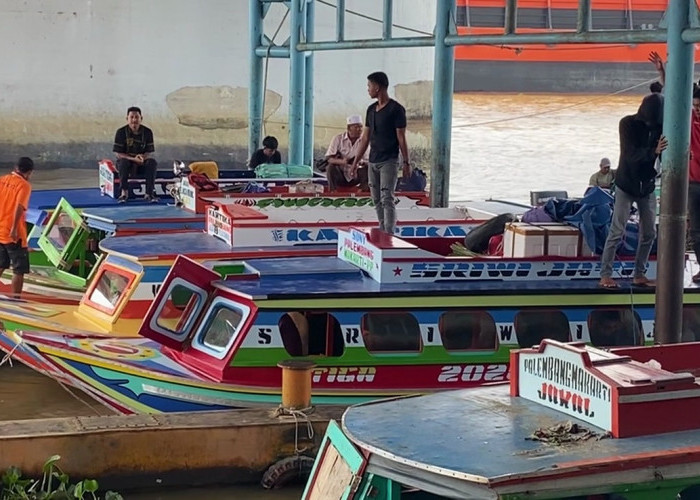 Speedboat Tradisonal Masih Jadi Pilihan Pemudik di Palembang
