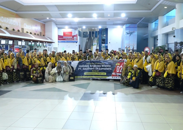 Holiday Angkasa Wisata Kembali Lepas 180 Jemaah Umroh Paket 13 Hari dengan Maskapai Lion Air