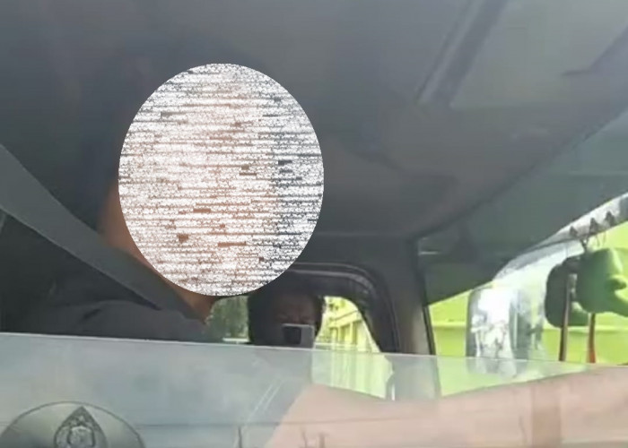Viral! Sopir Truk di Palembang Cekcok dengan Polantas, Bentak dan Banting Botol