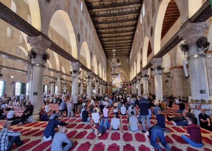 Israel Mengizinkan Jamaah Muslim Masuki Masjid Al Aqsa Namun Dengan Jumlah Yang Terbatas