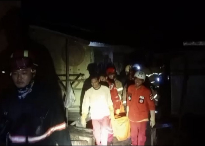 Pria Paruh Baya Tewas Terbakar dalam Kebakaran Rumah di Kertapati Palembang