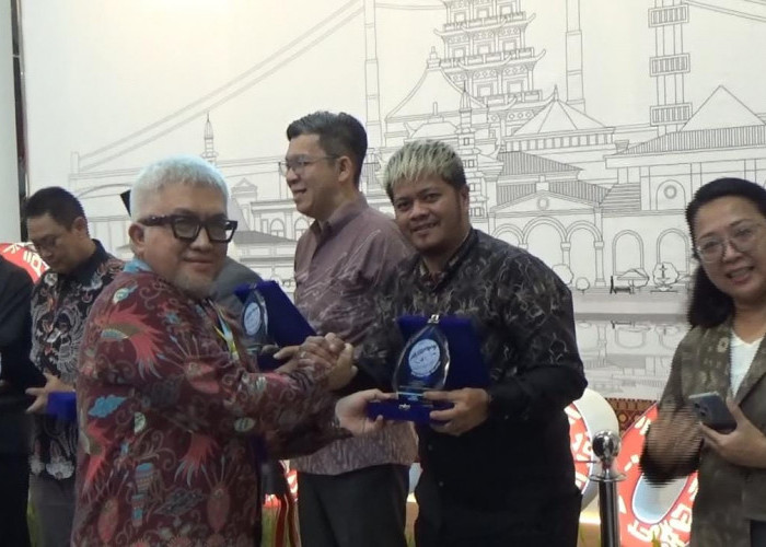 Aktif Promosikan Wisata, PALTV Digganjar Penghargaan sebagai Media Pendukung Pengembangan Pariwisata Sumsel