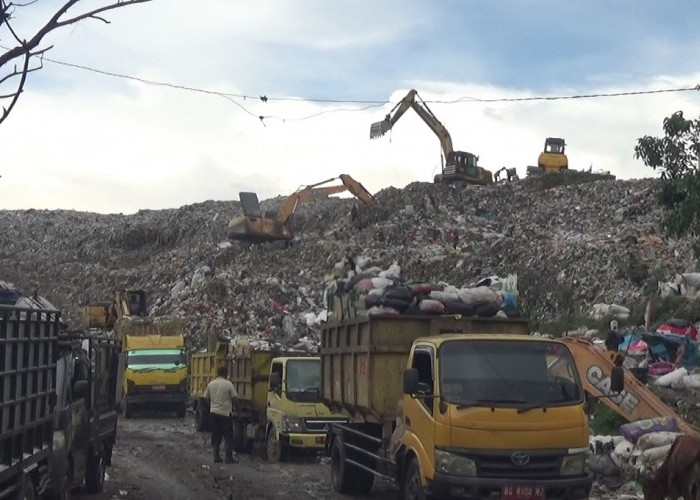 Larangan Penggunaan Plastik Berhasil? TPA Sukawinatan Catat Penurunan Sampah