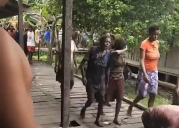 Unik dan Bikin Bulu Kuduk Bergidik, Mengenal Ritual Pengantaran Jenazah Suku Asmat Papua yang Khas