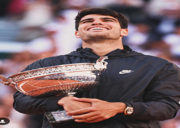 Carlos Alcaraz Menjuarai French Open 2024: Petenis Termuda dengan Tiga Gelar Grand Slam 