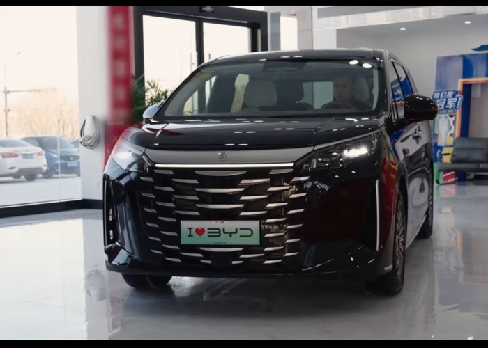 Denza D9: MPV Premium Listrik yang Siap Bersaing dengan Toyota Alphard