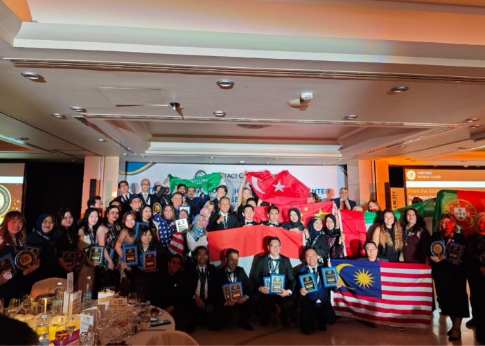 CC PLN 123 Raih 8 Penghargaan Global Contact Center World 2025 di Yunani