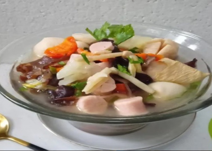 Nikmatnya Sup Kimlo dengan Bakso Ikan, Perpaduan Gurih dan Segar