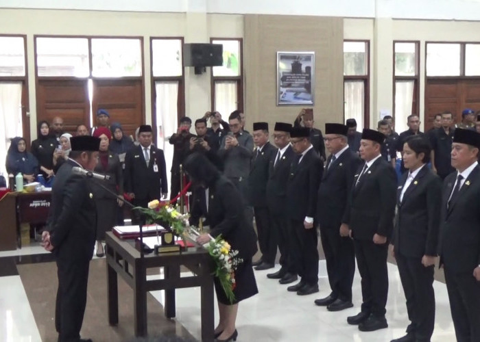 Lakukan Penyegaran, Herman Deru Lantik 154 Pejabat Struktural dan Fungsional Pemprov Sumsel