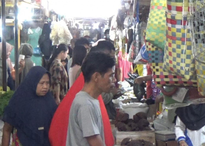 Harga Sembako di Pasar Sekip Palembang alami kenaikan jelang lebaran idul fitri 