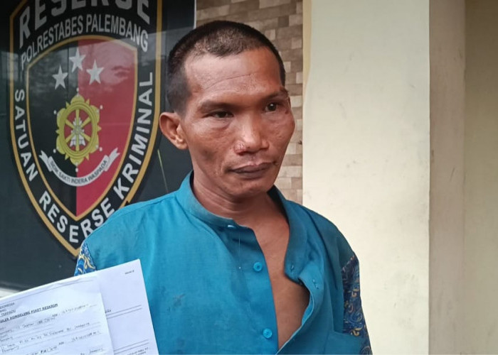 Dituding Pecahkan Kaca, Penjual Kaligrafi Keliling Diduga Dikeroyok Hingga Babak Belur 