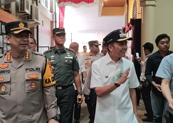 Walikota Palembang Tinjau Pengamanan Misa Natal di Sejumlah Gereja