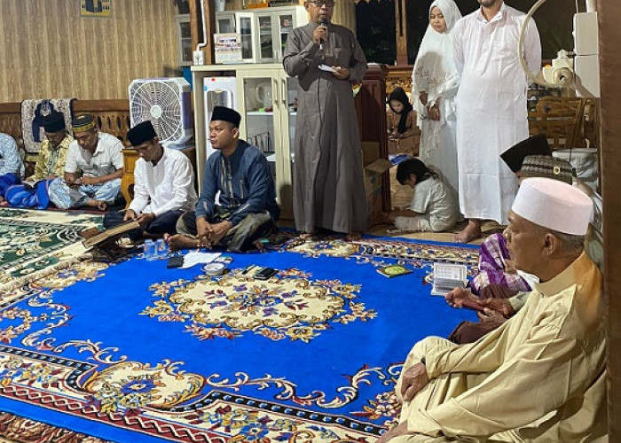 Do'a dan Sedekah Keluarga yang Ditinggal Dapat Perlancar Jemaah Haji Beribadah di Tanah Suci