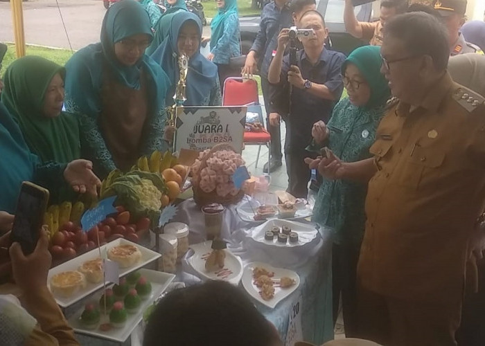 Anggota Tim Penggerak PKK Muara Enim Ciptakan Makanan Sehat Menggunakan Bahan Baku Lokal