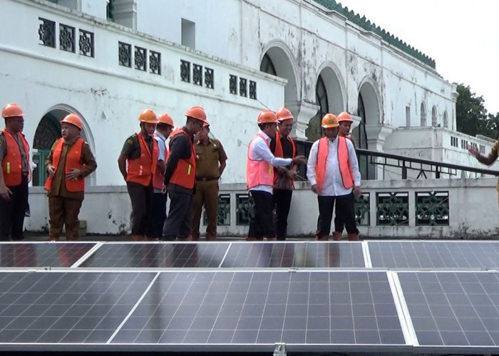 PLTS Masjid Agung SMB Jayo Wikramo Beroperasi Dapat Hemat Biaya Listrik Hingga Rp24 Juta per Tahun