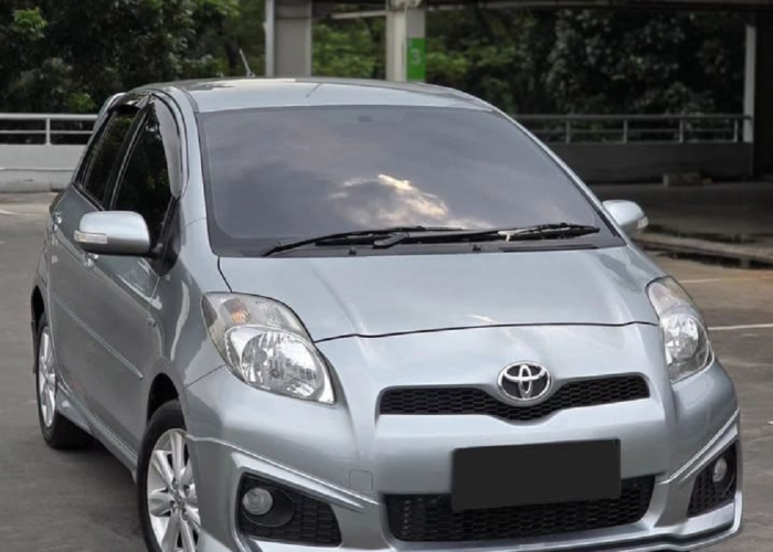 Toyota Yaris: Mobil Kompak dengan Performa Dinamis dan Efisiensi Tinggi  foto : @mm.garage888