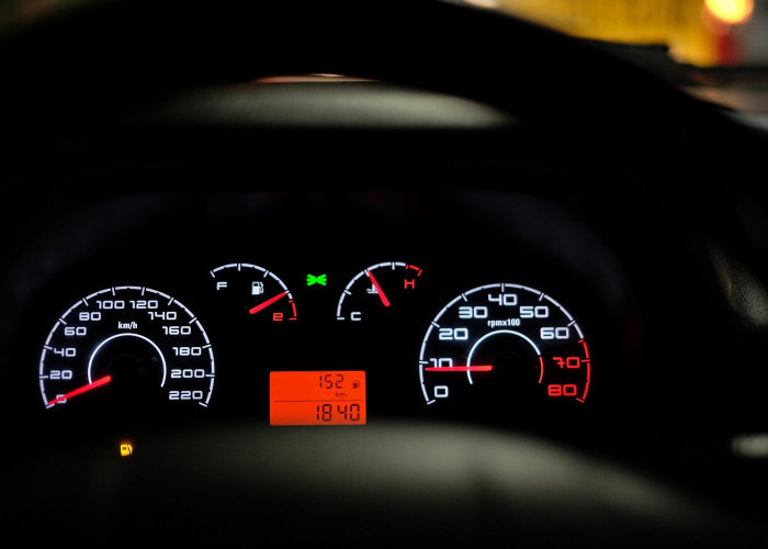 Spidometer Mobil 2026: Makin Canggih, Tak Sekadar Penunjuk Kecepatan