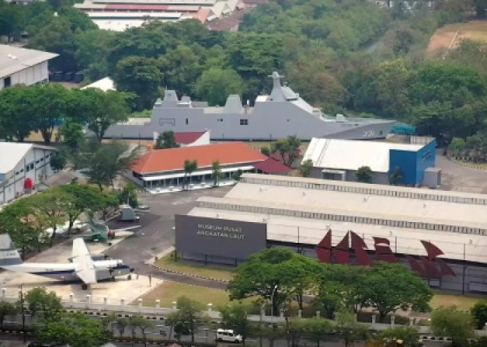 Mari Eksplorasi Kehangatan Sejarah Maritim: Kunjungi Museum Pintar dengan Teknologi AI TNI-AL Surabaya!