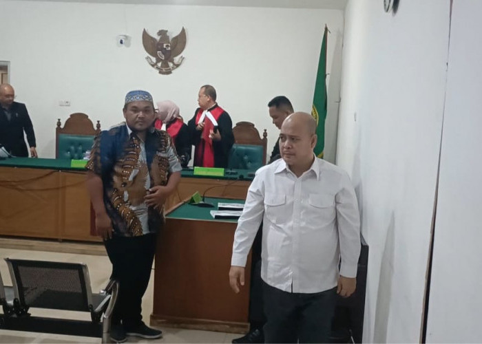 Dedy Damhudy dan Aguscik, 2 Pengurus PMI OKU Timur Dituntut 1 Tahun 2 Bulan Penjara