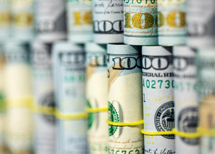 Kurs Dolar AS Hari Ini 2 Mei 2026: Rupiah Masih di Kisaran Rp17.000- an