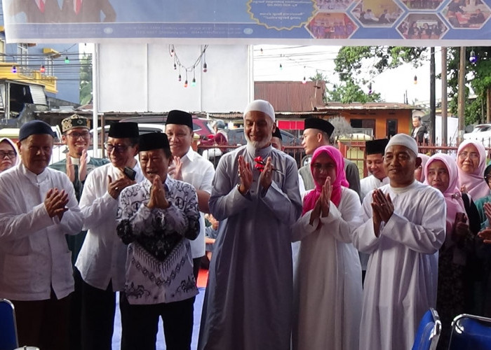 SMK PGRI 1 Palembang Gelar Safari Ramadan 1447 Hijriah Bersama Syekh Ali Al-Abadlah 