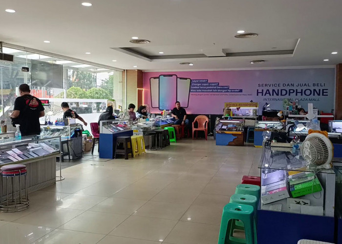 Pemilik Tenant Sambut Gembira International Plaza Palembang Batal Tutup