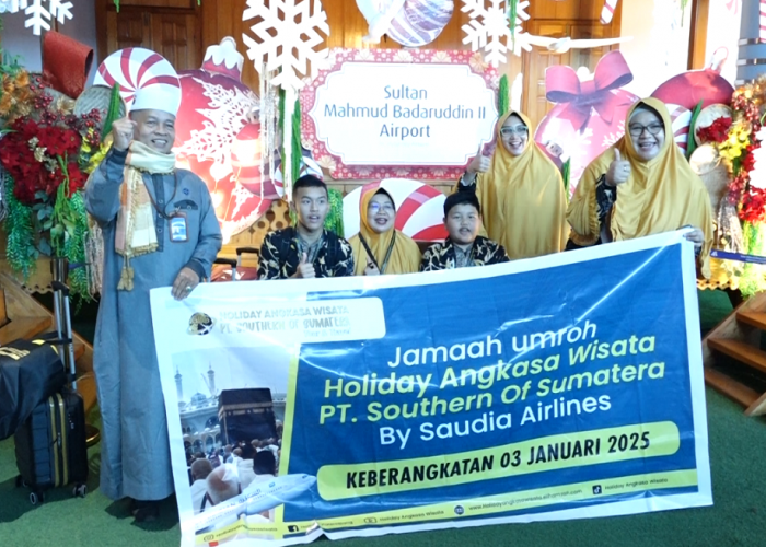 Holiday Angkasa Wisata Berangkatkan 10 Jamaah Umroh Paket VIP Privat dengan Saudia Airlines