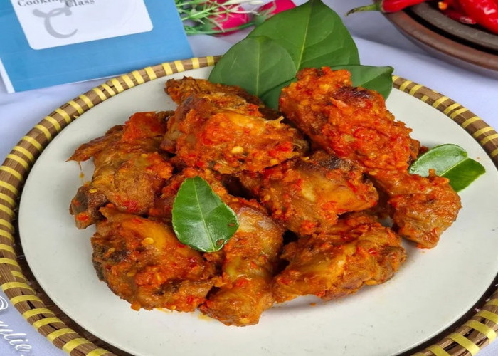 Ayam Goreng Sasando, Cita Rasa Khas Nusa Tenggara Timur yang Menggoda 