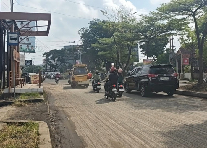 Warga Resah! Jalan di SU 1 Dikeruk Tapi Tak Kunjung Diperbaiki