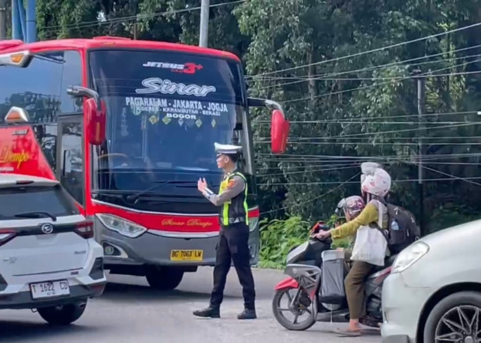 Polres Muara Enim Patroli Pemukiman dan Penitipan Kendaraan 