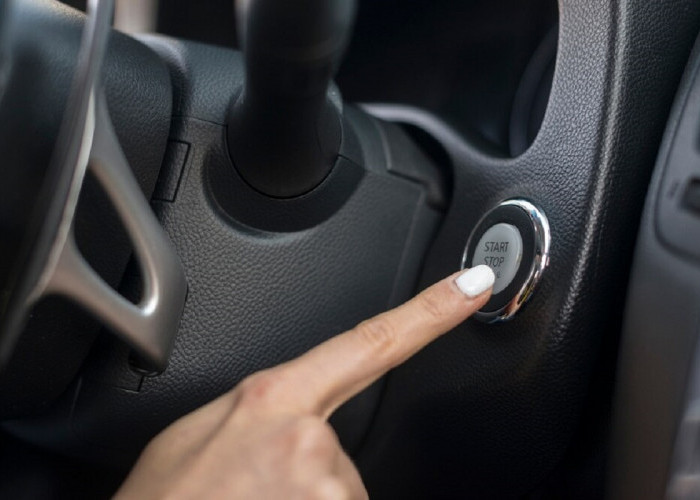 Cuma Tekan Satu Tombol! Ini Alasan Central Lock Wajib Ada di Mobil Anda