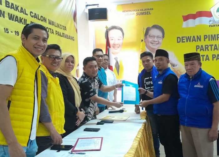 Yudha Pratomo Mahyuddin Ambil Formulir Pendaftaran Bakal Calon Walikota Palembang ke Partai Golkar