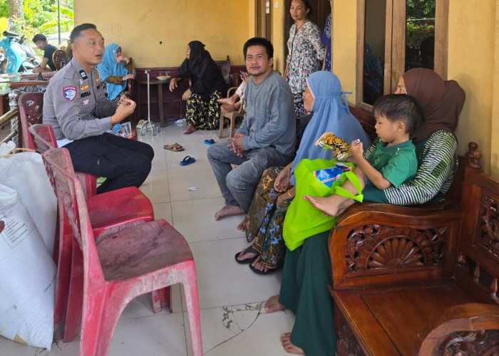 3 Korban Satu Keluarga, Satlantas Ogan Ilir Kunjungi Keluarga Korban Laka Tol