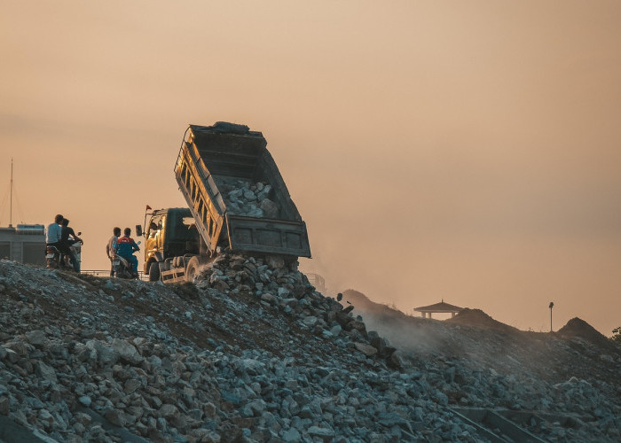Pemprov Sumsel Tegaskan Larangan Angkutan Batu Bara Melintas Jalan Umum